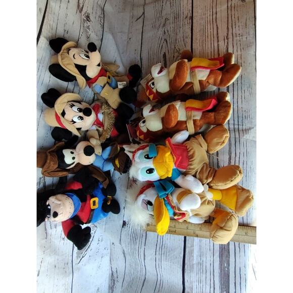 Disney World Frontierland Cowboys Indians Mickey Donald Minnie Chip Dale Lot 8 - Picture 9 of 16